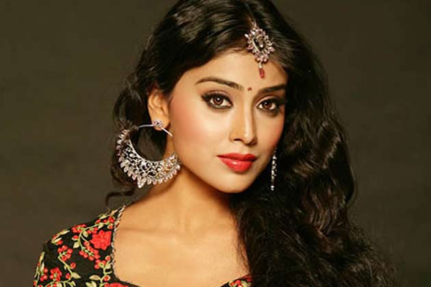 Zilla Ghaziabad: Shriya Saran to do an item number 